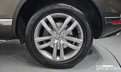 Volkswagen Touareg 2015 3.0 гидро в Москве № 215360, миниатюра 5