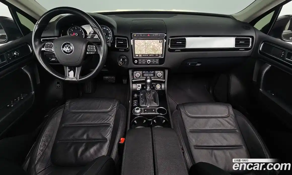 Volkswagen Touareg 2015 3.0 гидро в Москве № 215360, фото 7