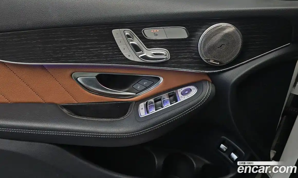 Mercedes-Benz GLC-Class 2021 2.0 гидро в Москве № 222325, фото 17