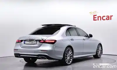 Mercedes-Benz E-Class 2022 2.0 гидро в Москве № 225211, миниатюра 2