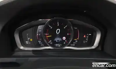 Volvo V60 2016 2.4 гидро в Москве № 228648, миниатюра 8