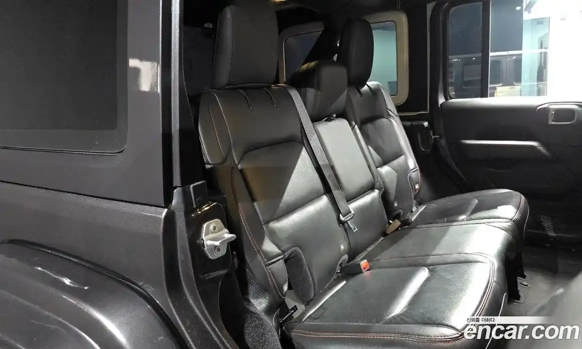 Jeep Wrangler 2021 2.0 гидро в Москве № 232274, фото 11