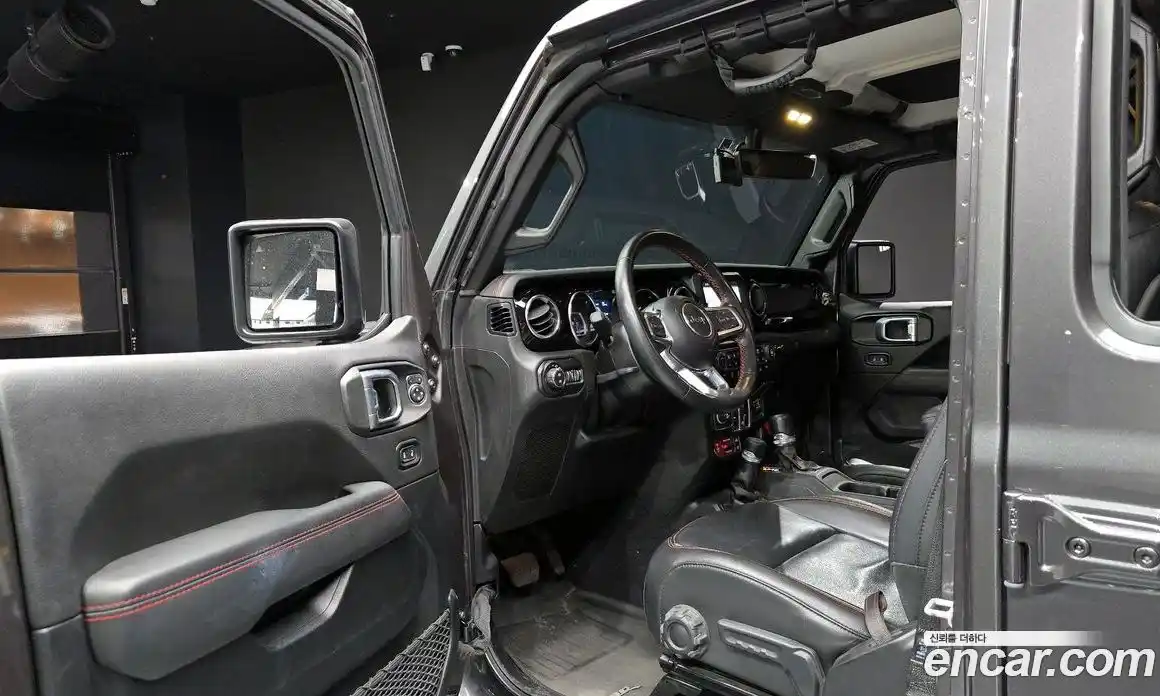 Jeep Wrangler 2021 2.0 гидро в Москве № 232274, фото 9