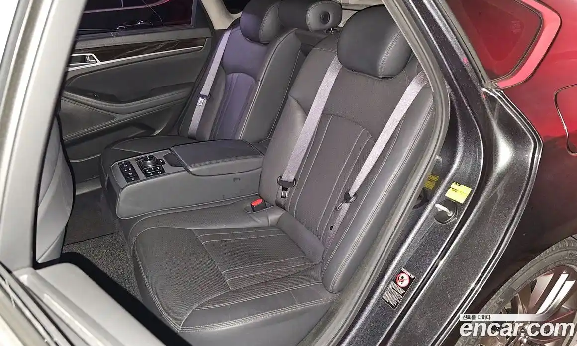 Genesis G80 2017 3.3 гидро в Москве № 23735, фото 27