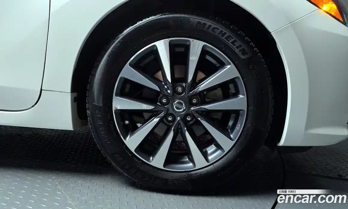 Nissan Altima 2017 2.5 гидро в Москве № 241988, фото 5
