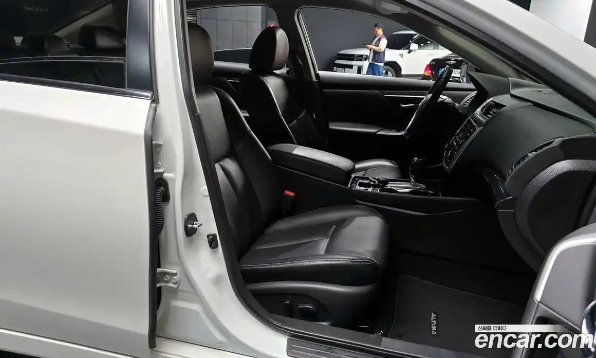 Nissan Altima 2017 2.5 гидро в Москве № 241988, фото 10