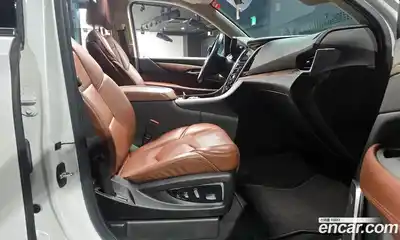Cadillac Escalade 2020 6.2 гидро в Москве № 256432, миниатюра 11