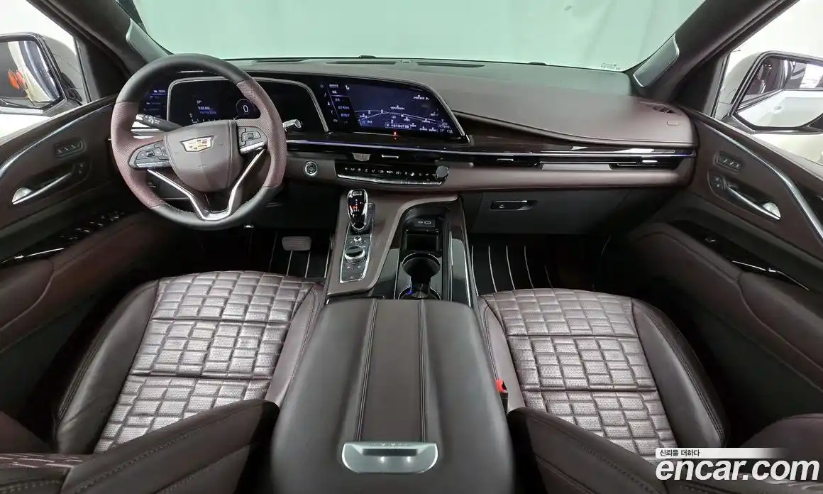 Cadillac Escalade 2023 6.2 гидро в Москве № 256448, фото 7
