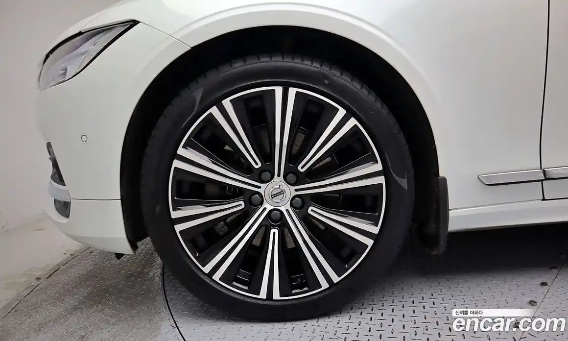 Volvo S90 2022 2.0 гидро в Москве № 293981, фото 4