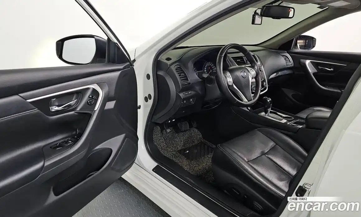 Nissan Altima 2018 2.5 гидро в Москве № 310353, фото 11