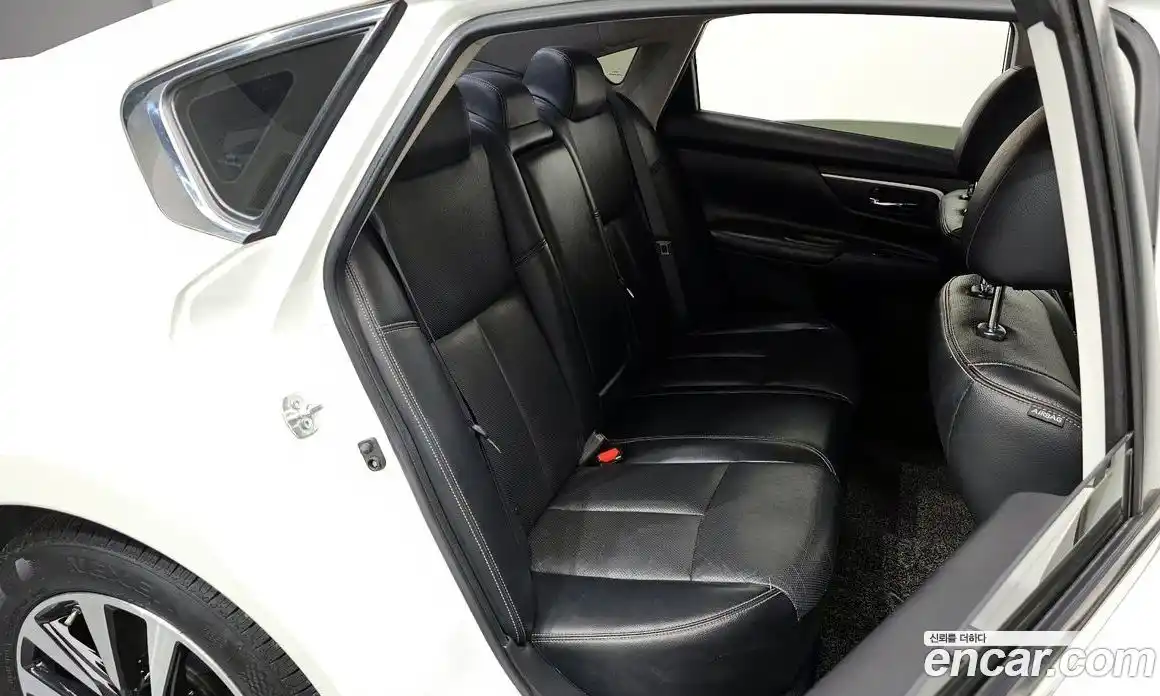 Nissan Altima 2018 2.5 гидро в Москве № 310353, фото 12