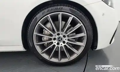 Mercedes-Benz E-Class 2021 2.0 гидро, миниатюра 5