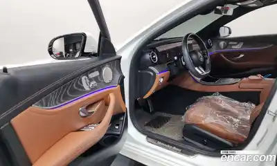 Mercedes-Benz E-Class 2021 2.0 гидро, миниатюра 10