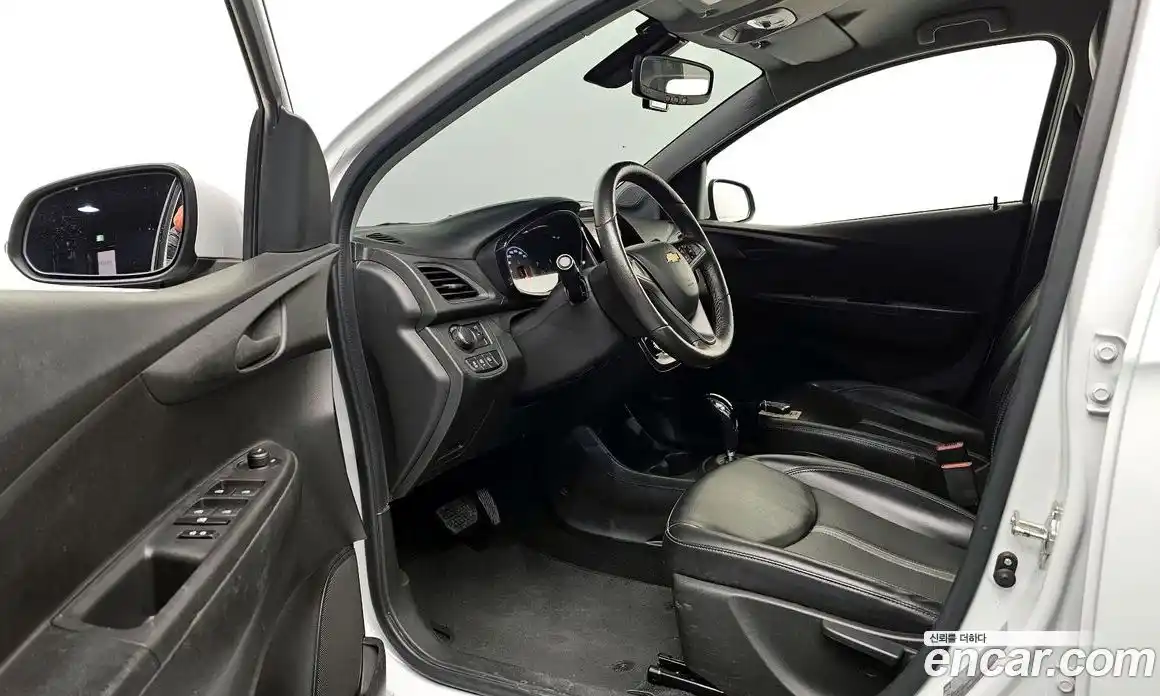Chevrolet Spark 2019 1.0 гидро в Москве № 37964, фото 11