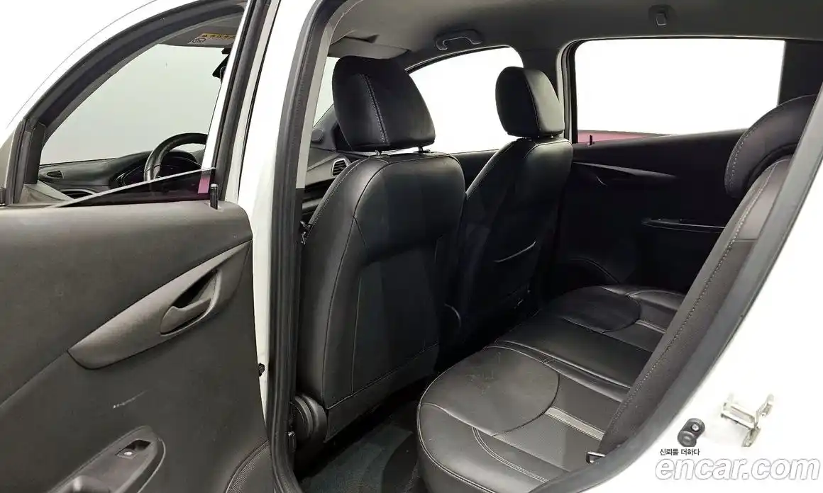 Chevrolet Spark 2019 1.0 гидро в Москве № 37964, фото 12