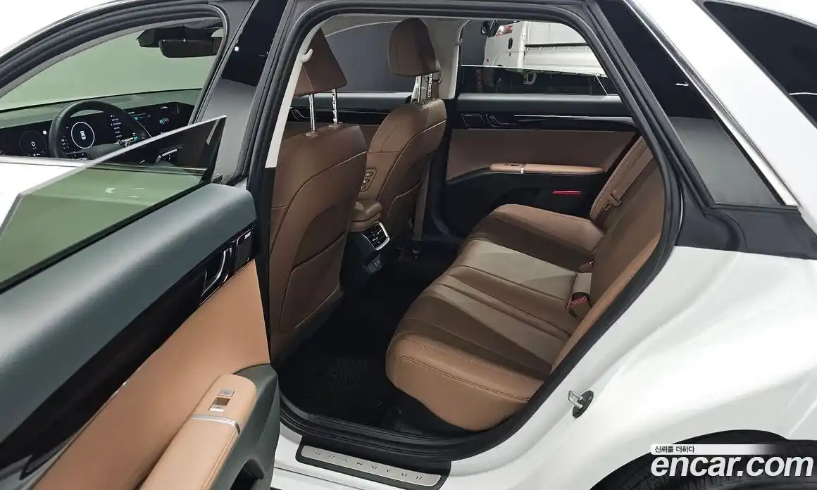 Hyundai Grandeur 2024 1.6 гидро в Москве № 45547, фото 12