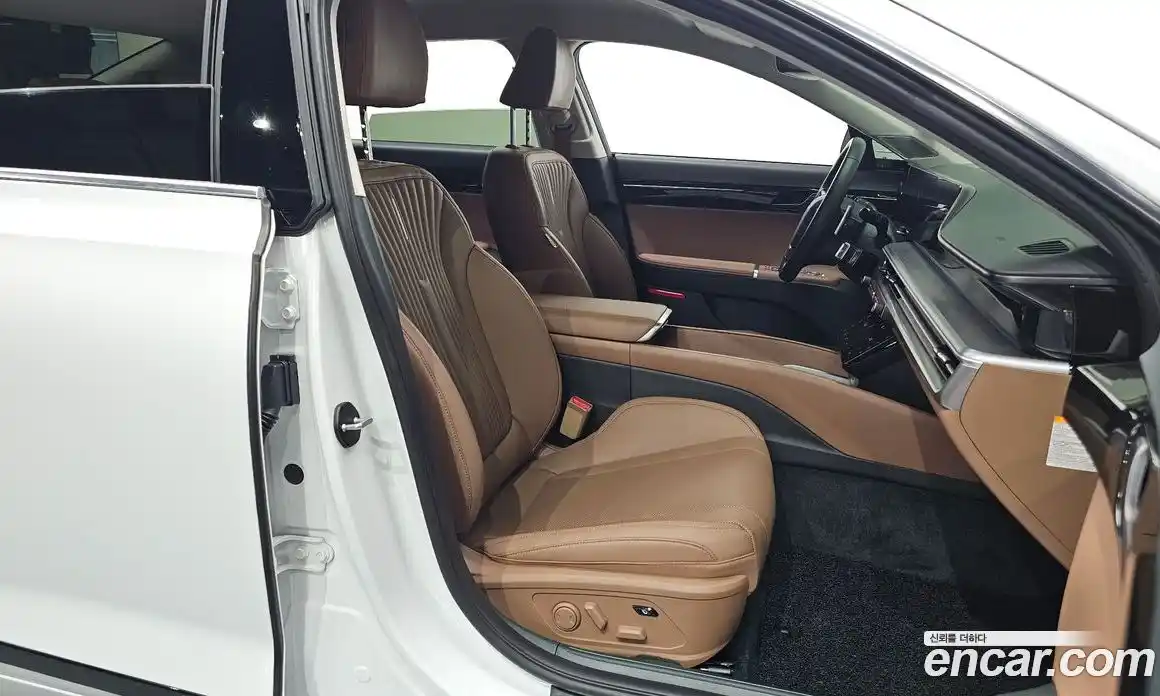 Hyundai Grandeur 2024 1.6 гидро в Москве № 45547, фото 10