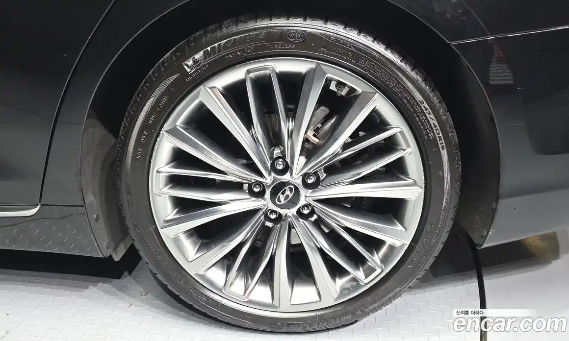 Hyundai Grandeur 2018 2.4 гидро, фото 5