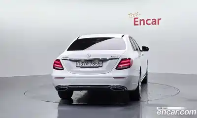 Mercedes-Benz E-Class 2020 2.0 гидро, миниатюра 4