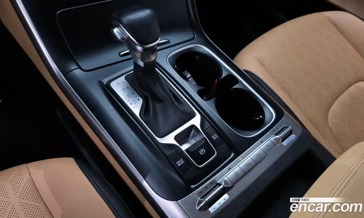 Kia Canival 2021 2.2 гидро в Москве № 8506, фото 9