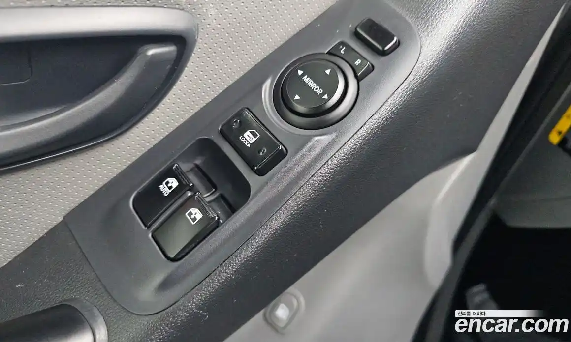 Hyundai Starex 2018 2.5 гидро в Москве № 886926, фото 13