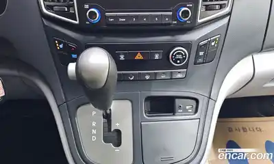 Hyundai Starex 2018 2.5 гидро в Москве № 886926, миниатюра 9