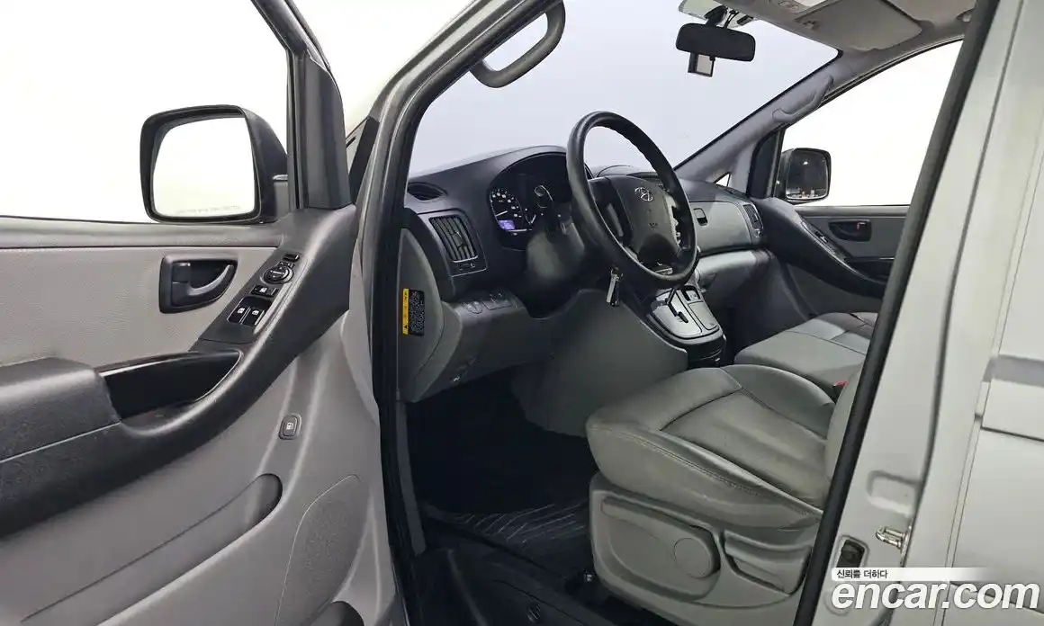 Hyundai Starex 2018 2.5 гидро в Москве № 886926, фото 10