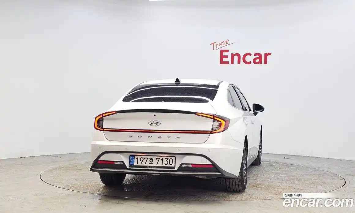 Hyundai Sonata 2022 2.0 гидро в Москве, фото 4