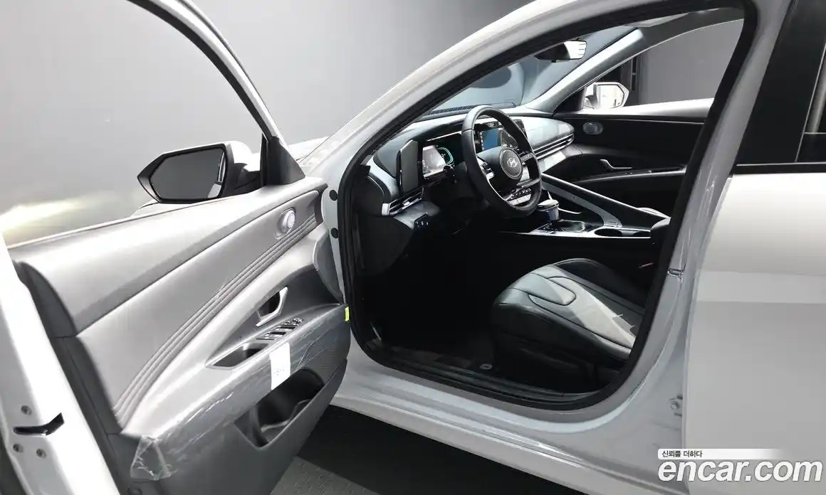 Hyundai Avante 2025 1.6 гидро в Москве № 2049622, фото 13