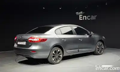 Renault SM3 2015 1.6 гидро в Москве № 106344, миниатюра 2