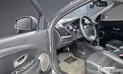 Renault SM3 2015 1.6 гидро в Москве № 106344, миниатюра 10