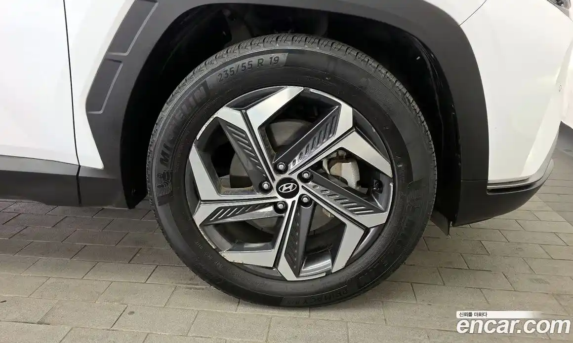 Hyundai Tucson 2023 1.6 гидро в Москве № 112253, фото 5
