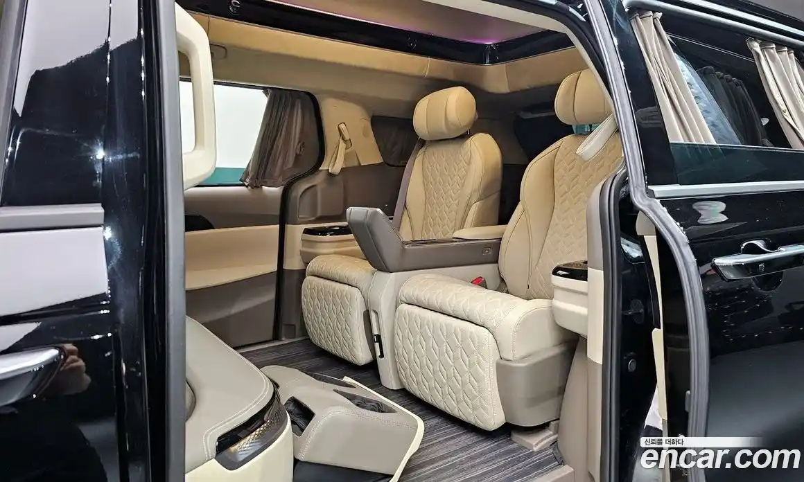 Kia Canival 2024 3.5 гидро в Москве № 128480, фото 16