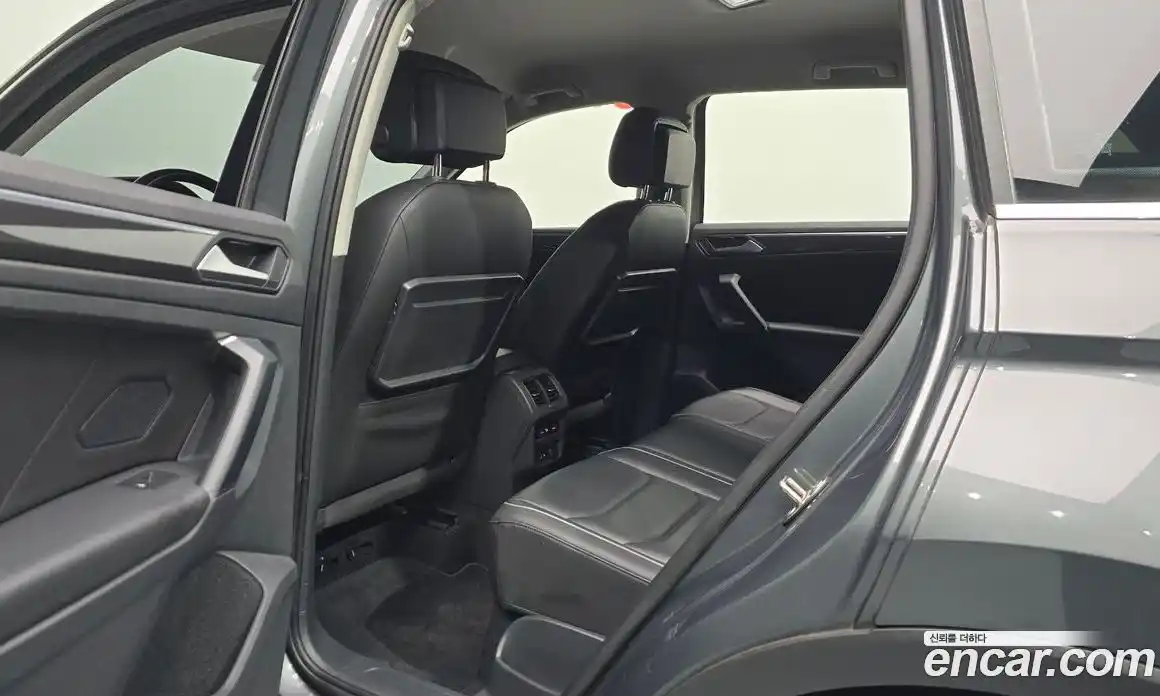 Volkswagen Tiguan 2020 2.0 гидро в Москве № 1623177, фото 17