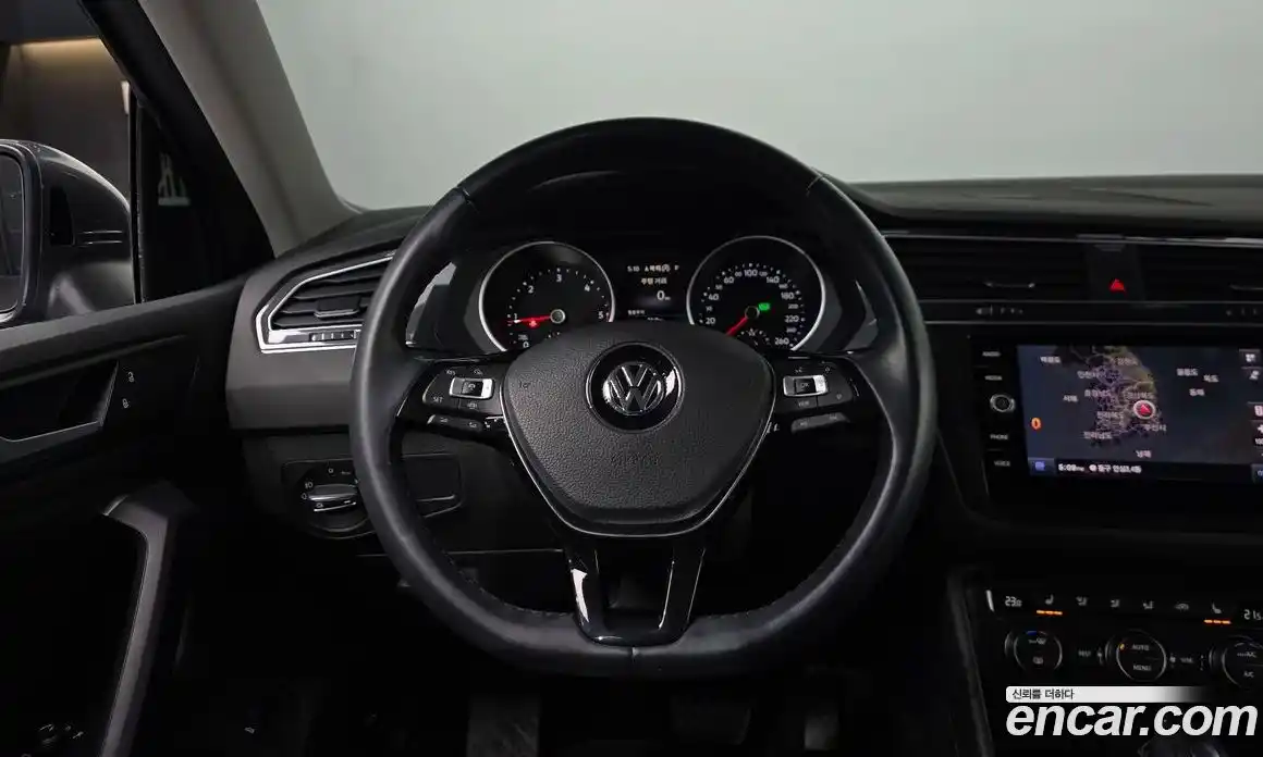 Volkswagen Tiguan 2020 2.0 гидро в Москве № 1623177, фото 18