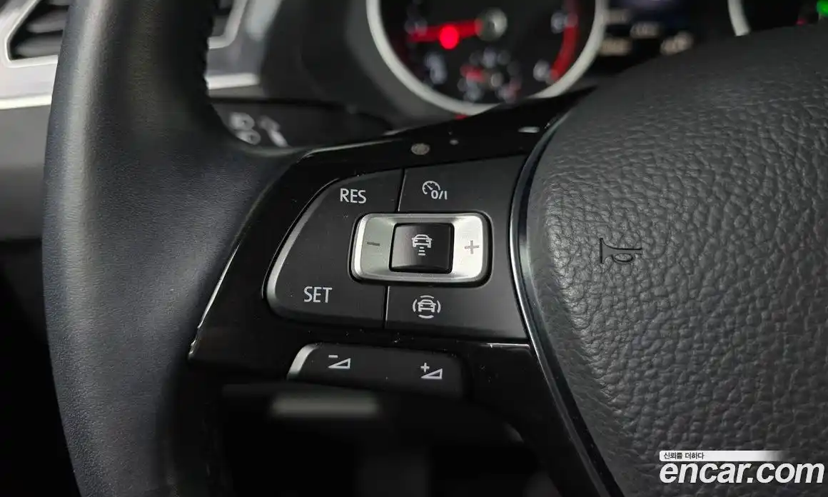 Volkswagen Tiguan 2020 2.0 гидро в Москве № 1623177, фото 24
