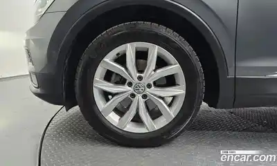 Volkswagen Tiguan 2020 2.0 гидро в Москве № 1623177, миниатюра 5