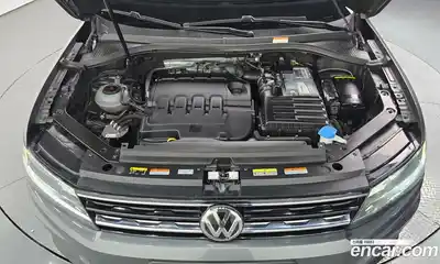 Volkswagen Tiguan 2020 2.0 гидро в Москве № 1623177, миниатюра 6