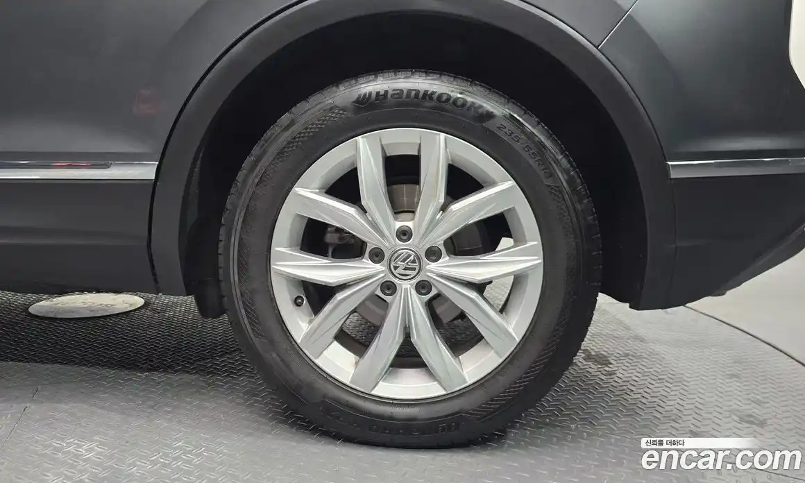 Volkswagen Tiguan 2020 2.0 гидро в Москве № 1623177, фото 7