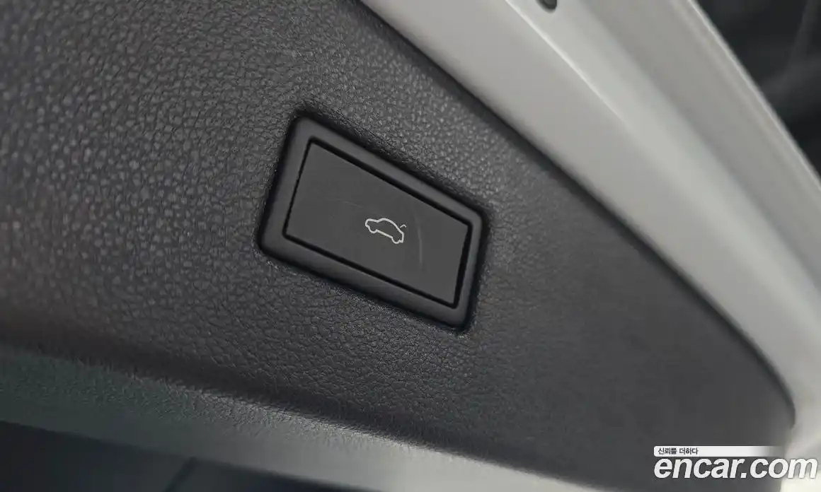 Volkswagen Tiguan 2024 2.0 гидро в Москве № 199059, фото 20