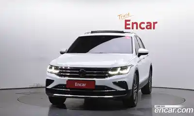 Volkswagen Tiguan 2024 2.0 гидро в Москве № 199059, миниатюра 3