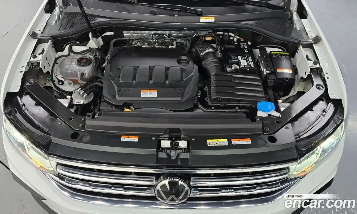 Volkswagen Tiguan 2024 2.0 гидро в Москве № 199059, фото 6