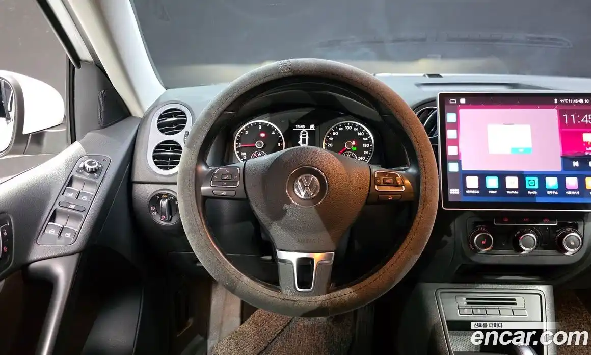Volkswagen Tiguan 2014 2.0 гидро в Москве № 199173, фото 13
