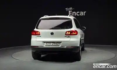 Volkswagen Tiguan 2014 2.0 гидро в Москве № 199173, миниатюра 4