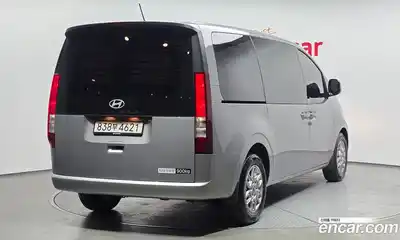 Hyundai Staria 2025 3.5 гидро в Москве № 2049789, миниатюра 2