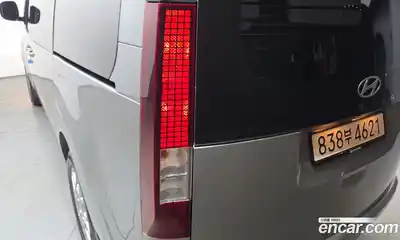 Hyundai Staria 2025 3.5 гидро в Москве № 2049789, миниатюра 9