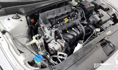 Hyundai Avante 2024 1.6 гидро в Москве № 2049845, миниатюра 5