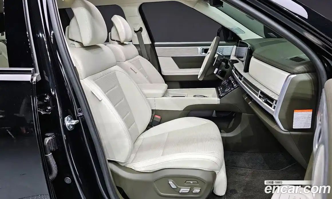 Hyundai Santa Fe 2024 1.6 гидро в Москве № 2049916, фото 18