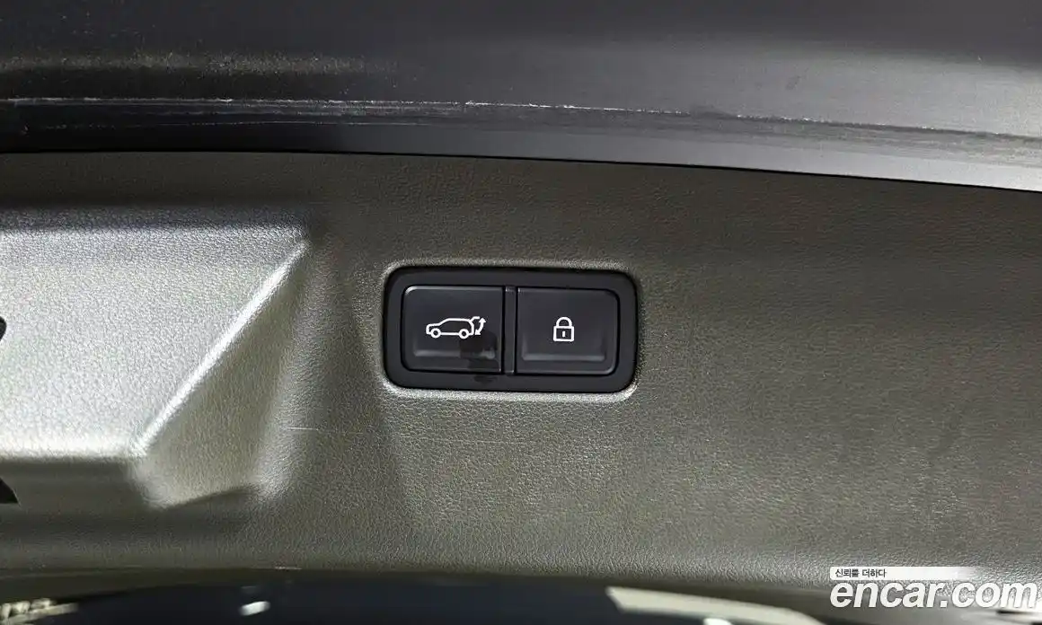 Hyundai Santa Fe 2024 1.6 гидро в Москве № 2049916, фото 25