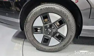 Hyundai Santa Fe 2024 1.6 гидро в Москве № 2049916, миниатюра 5
